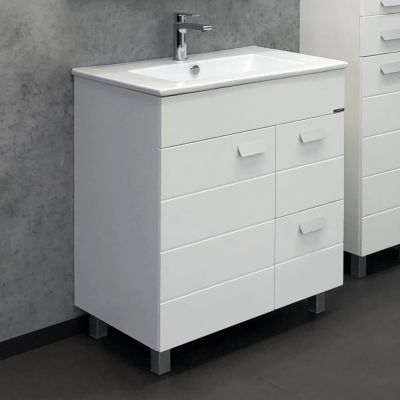 Комплект мебели Comforty Модена М 75 белый матовый (раковина Quadro 75) Комплект мебели Comforty Модена М 75 белый матовый (раковина Quadro 75)