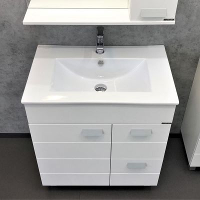 Комплект мебели Comforty Модена М 75 белый матовый (раковина Quadro 75) Комплект мебели Comforty Модена М 75 белый матовый (раковина Quadro 75)